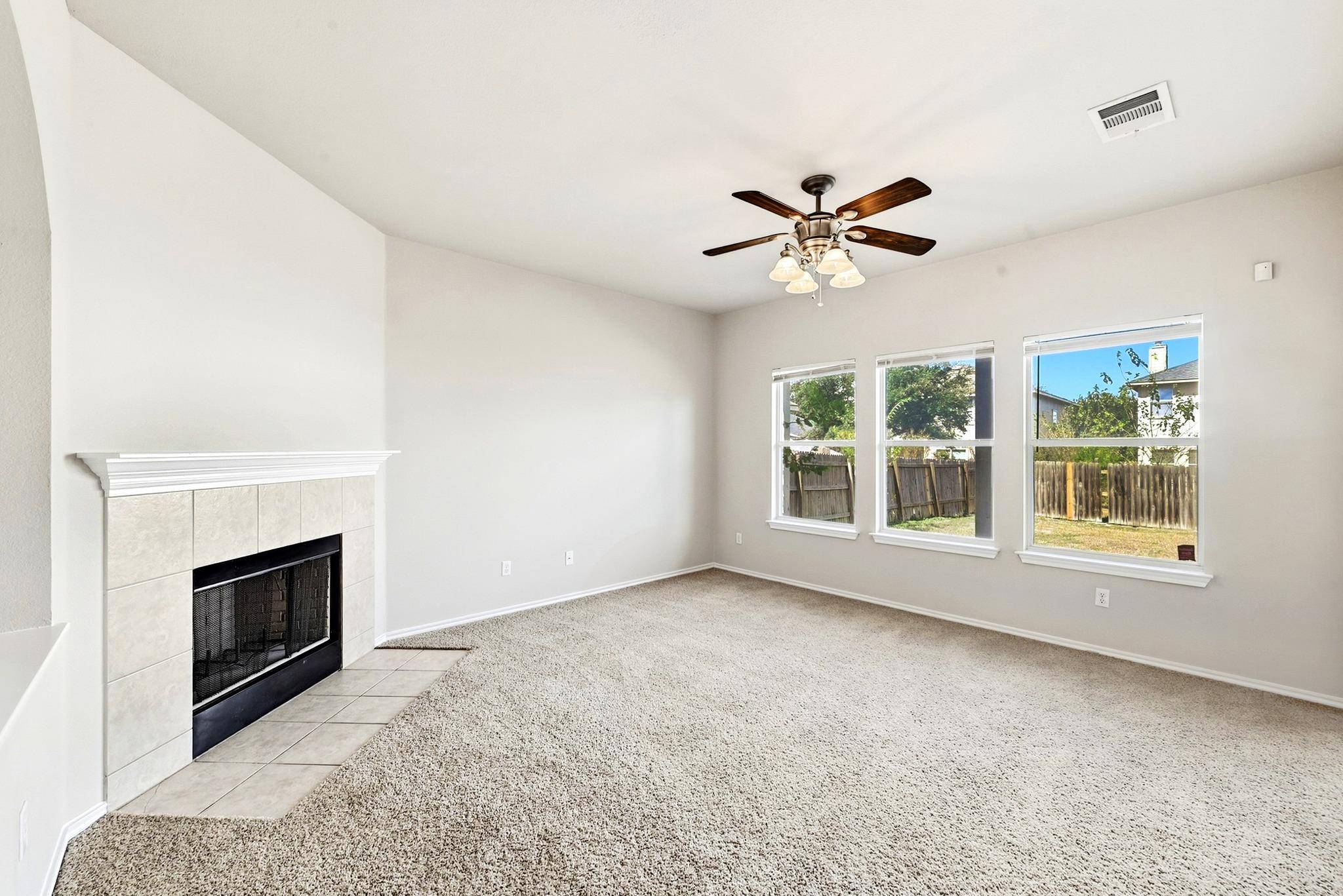 13316 Marie LN, Manor, TX 78653