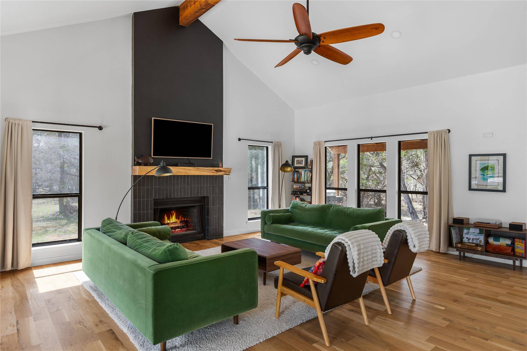 2300 A River RD, Wimberley, TX 78676