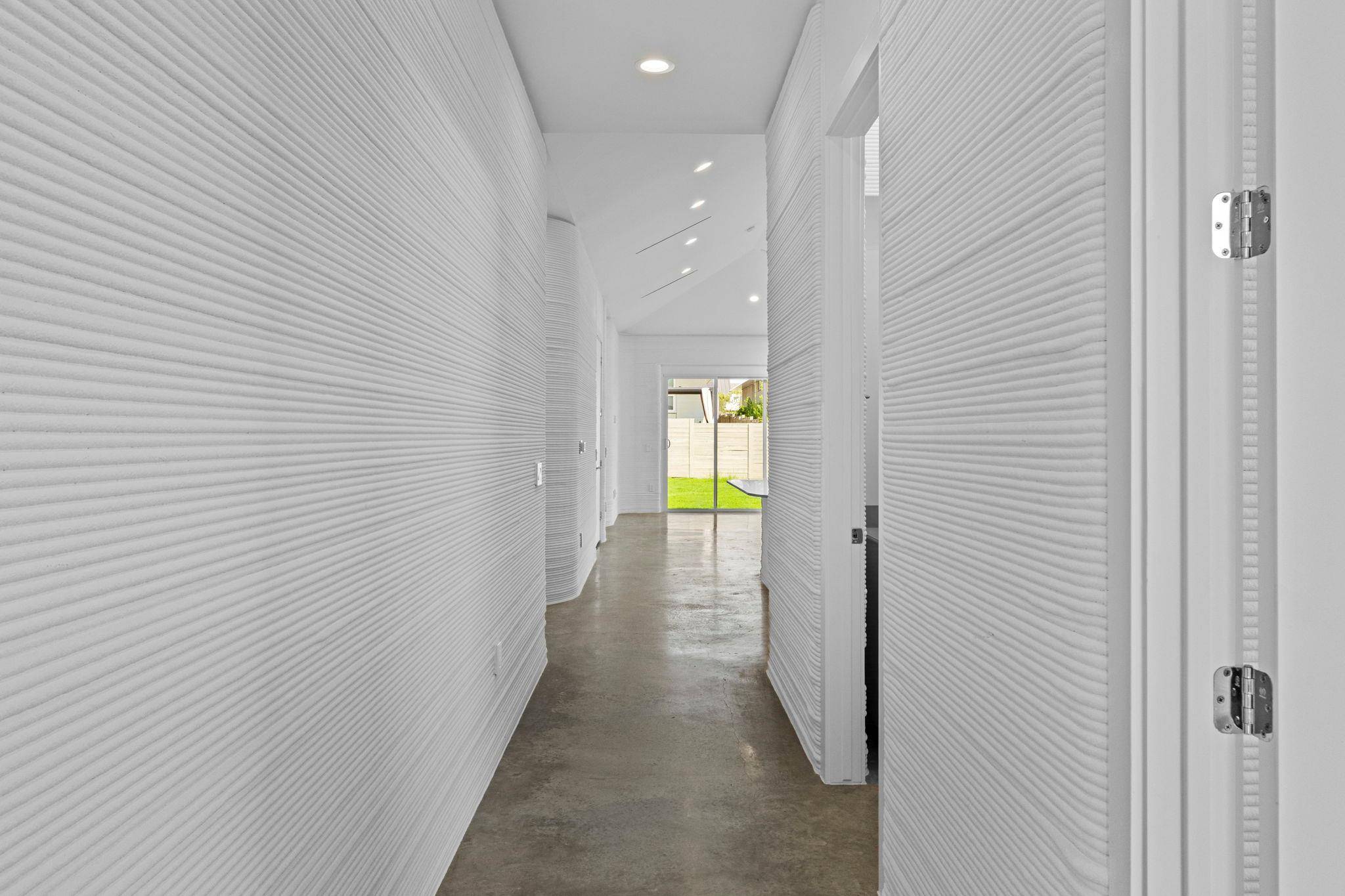 105 Rough Creek RD, Georgetown, TX 78628
