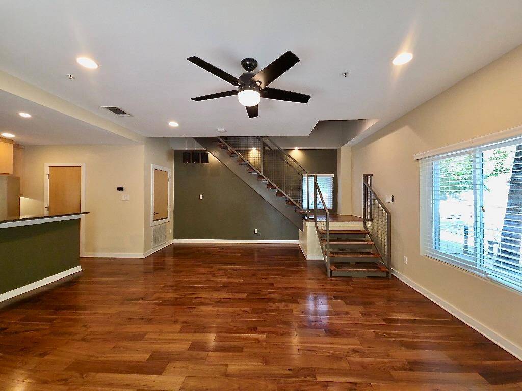 503 Swanee DR #3, Austin, TX 78752