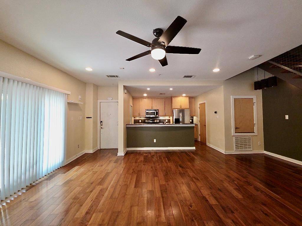 503 Swanee DR #3, Austin, TX 78752