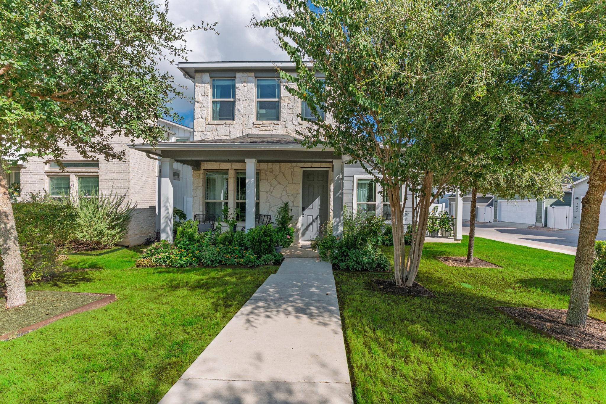 7813 Norah DR, Austin, TX 78744
