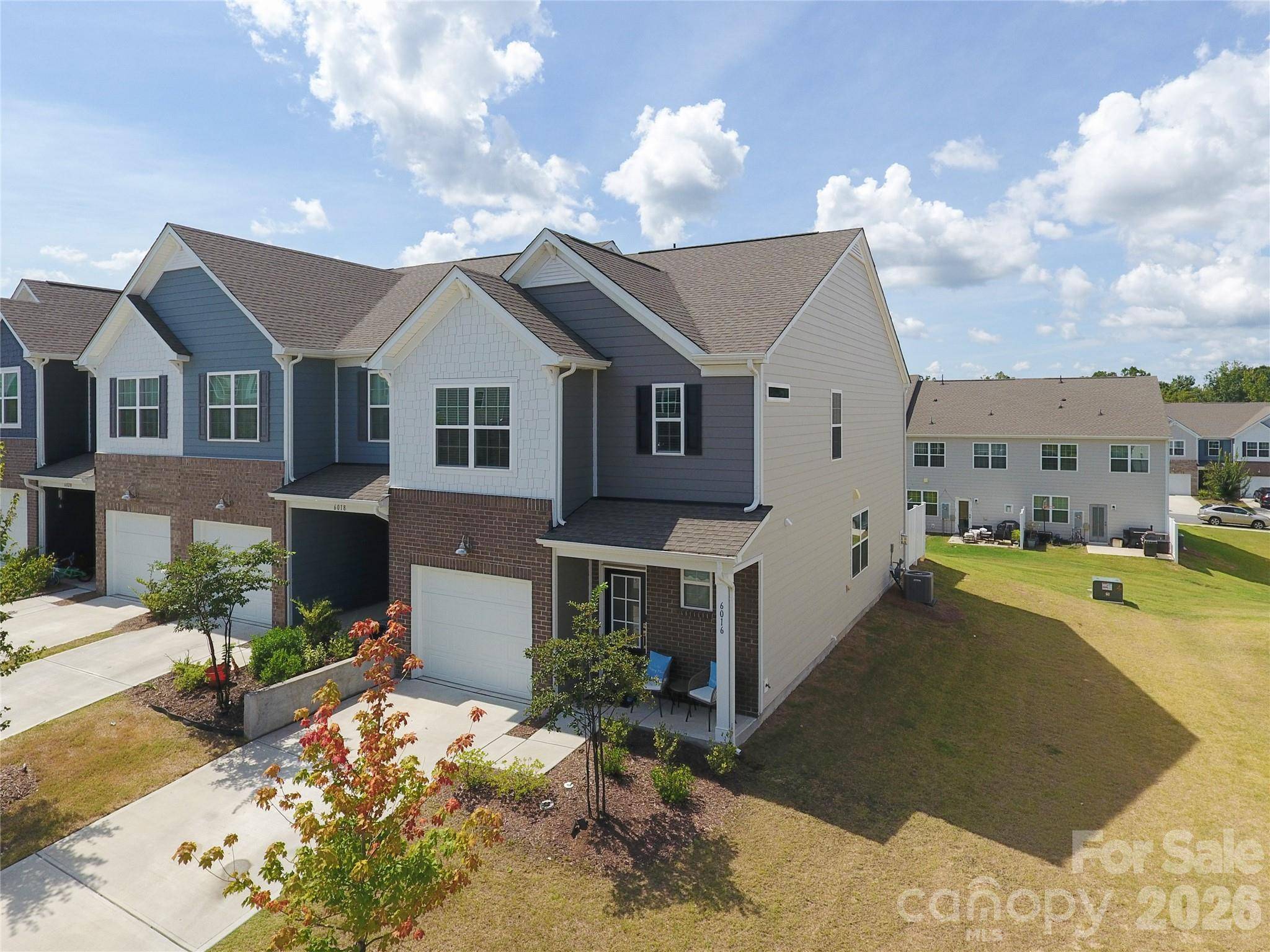 6016 Chelsea Oaks RDG, Tega Cay, SC 29708