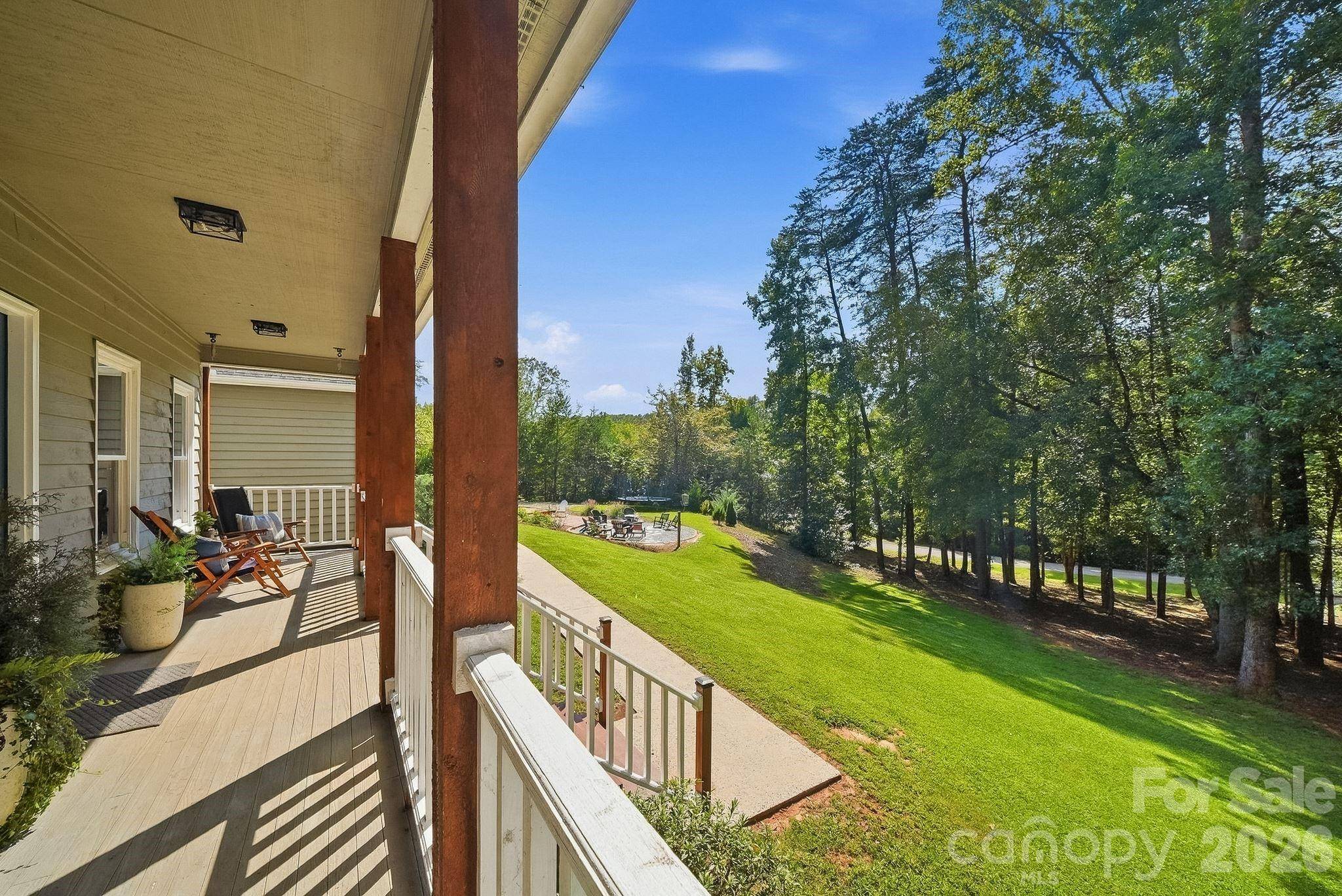 55 Brookside DR, Columbus, NC 28722