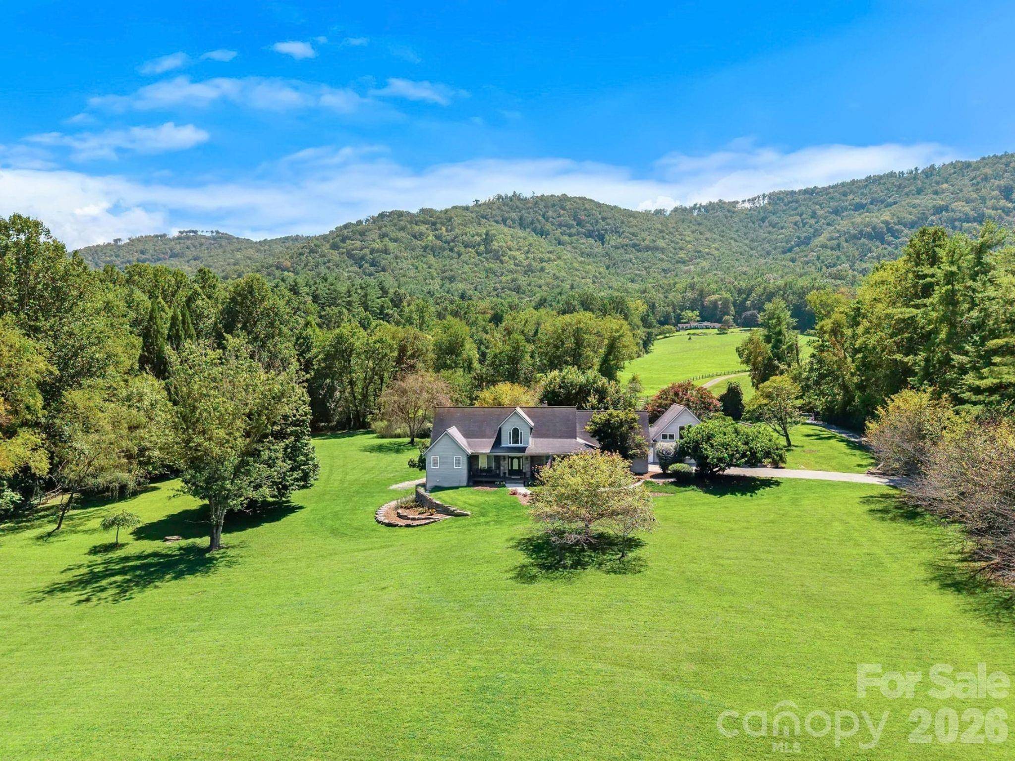 187 Duncan Creek RD, Fletcher, NC 28732
