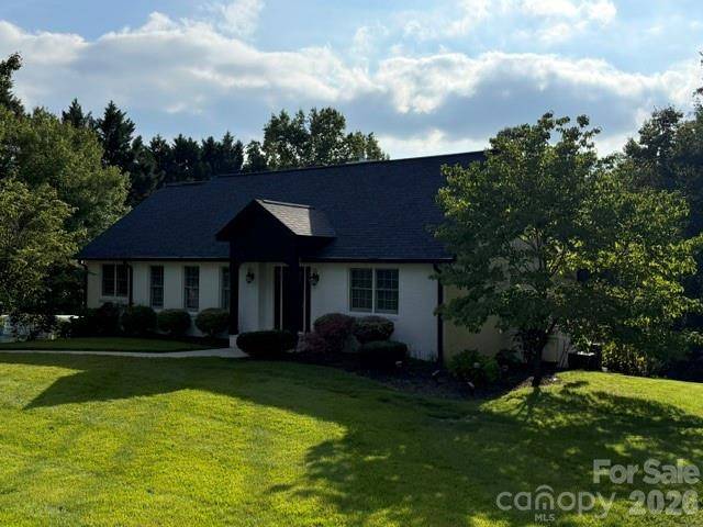 1441 Shirebourn None, Hickory, NC 28602