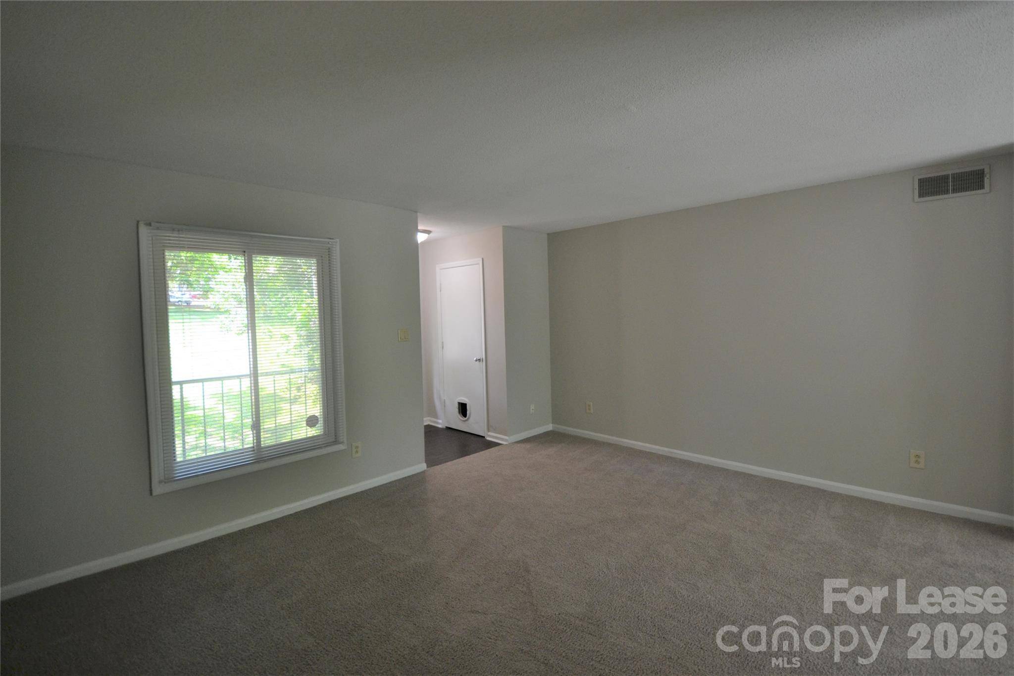 2013 Stoney Point LN #29, Charlotte, NC 28210