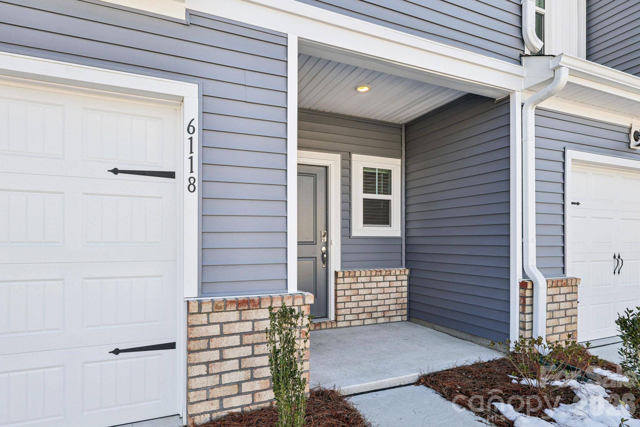 8017 Hidden Springs TRL, Charlotte, NC 28216