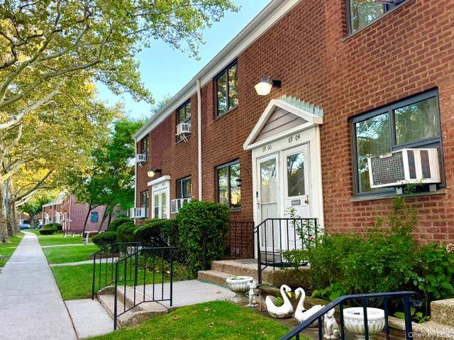 69-04 218th ST #Duplex, Bayside, NY 11364