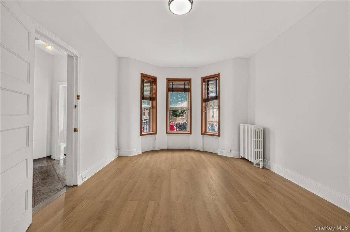 458 Drew, Brooklyn, NY 11208