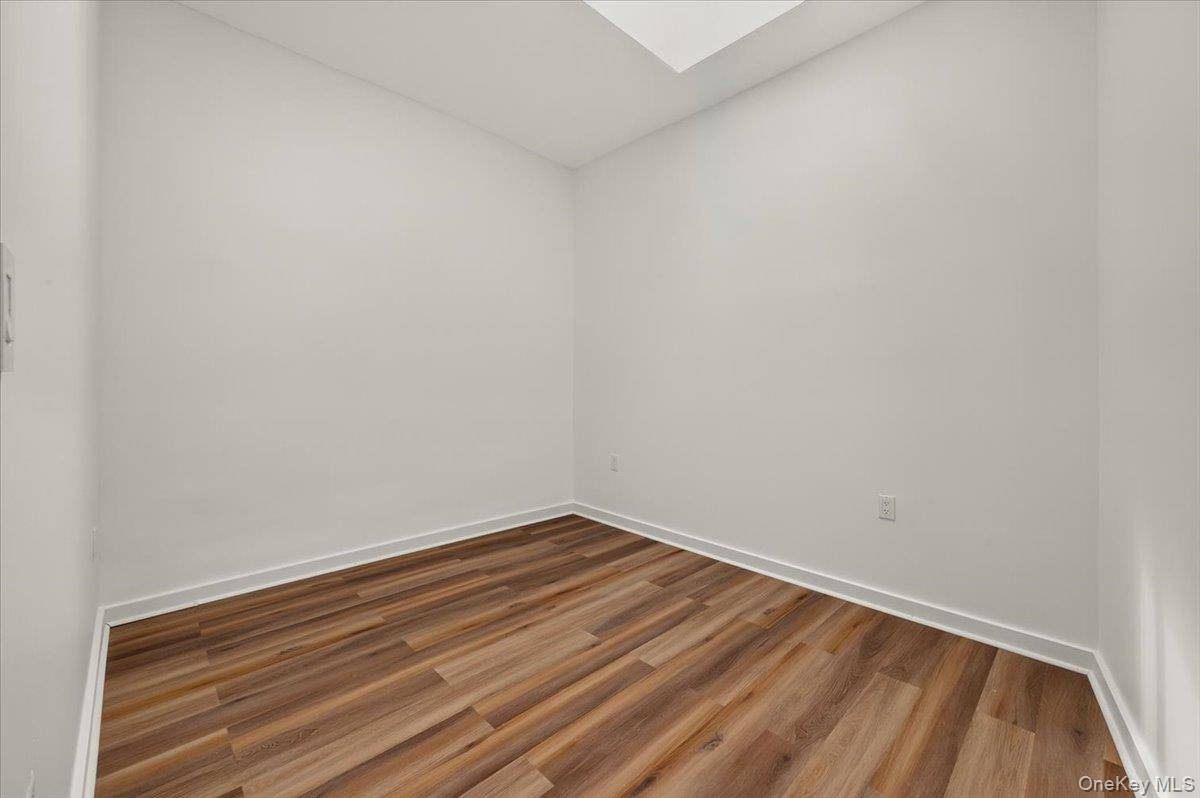 458 Drew, Brooklyn, NY 11208