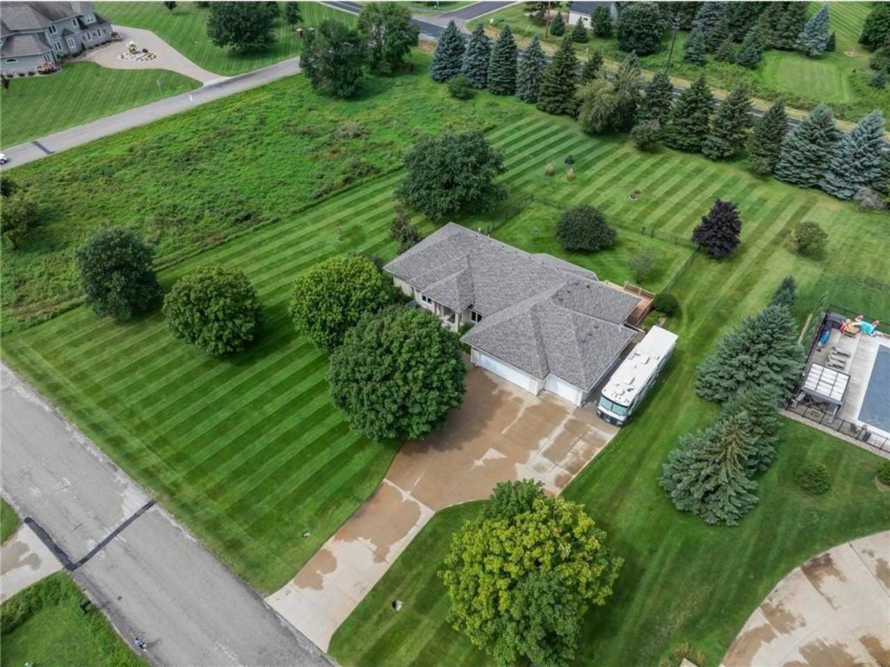 2631 Hawk Hill LN SW, Rochester, MN 55902