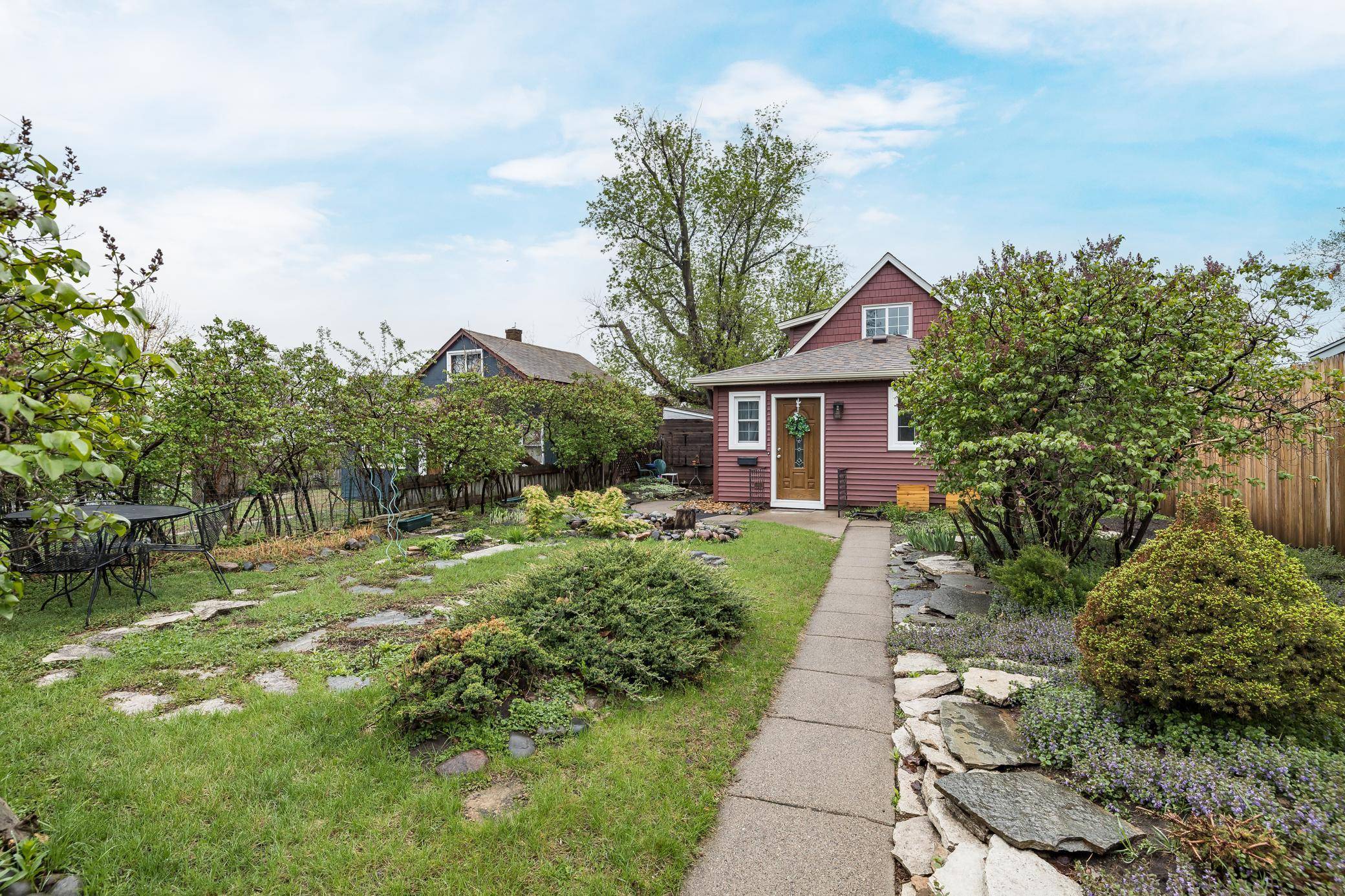 3466 3rd ST NE, Minneapolis, MN 55418