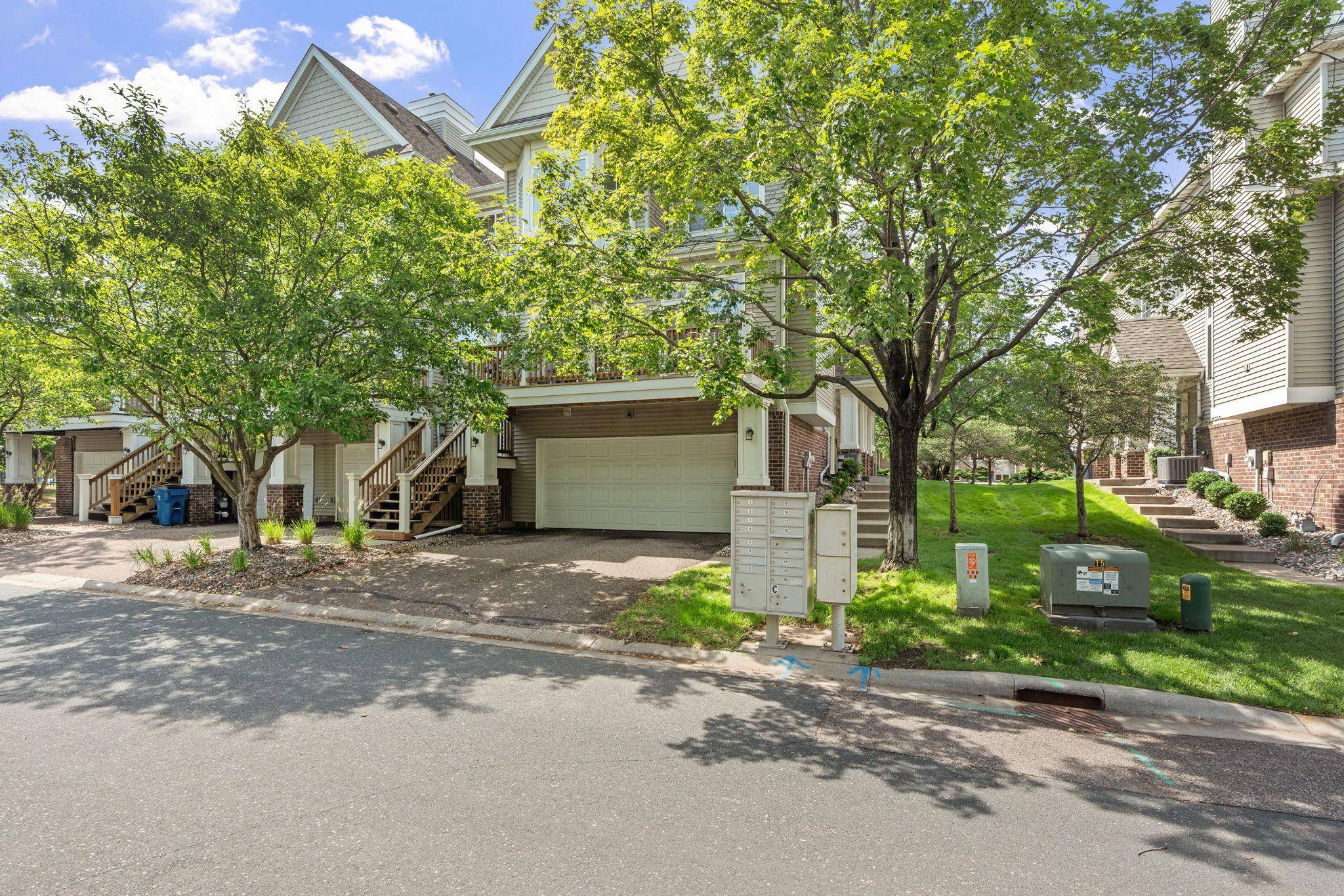 208 Christenson WAY NE, Fridley, MN 55432