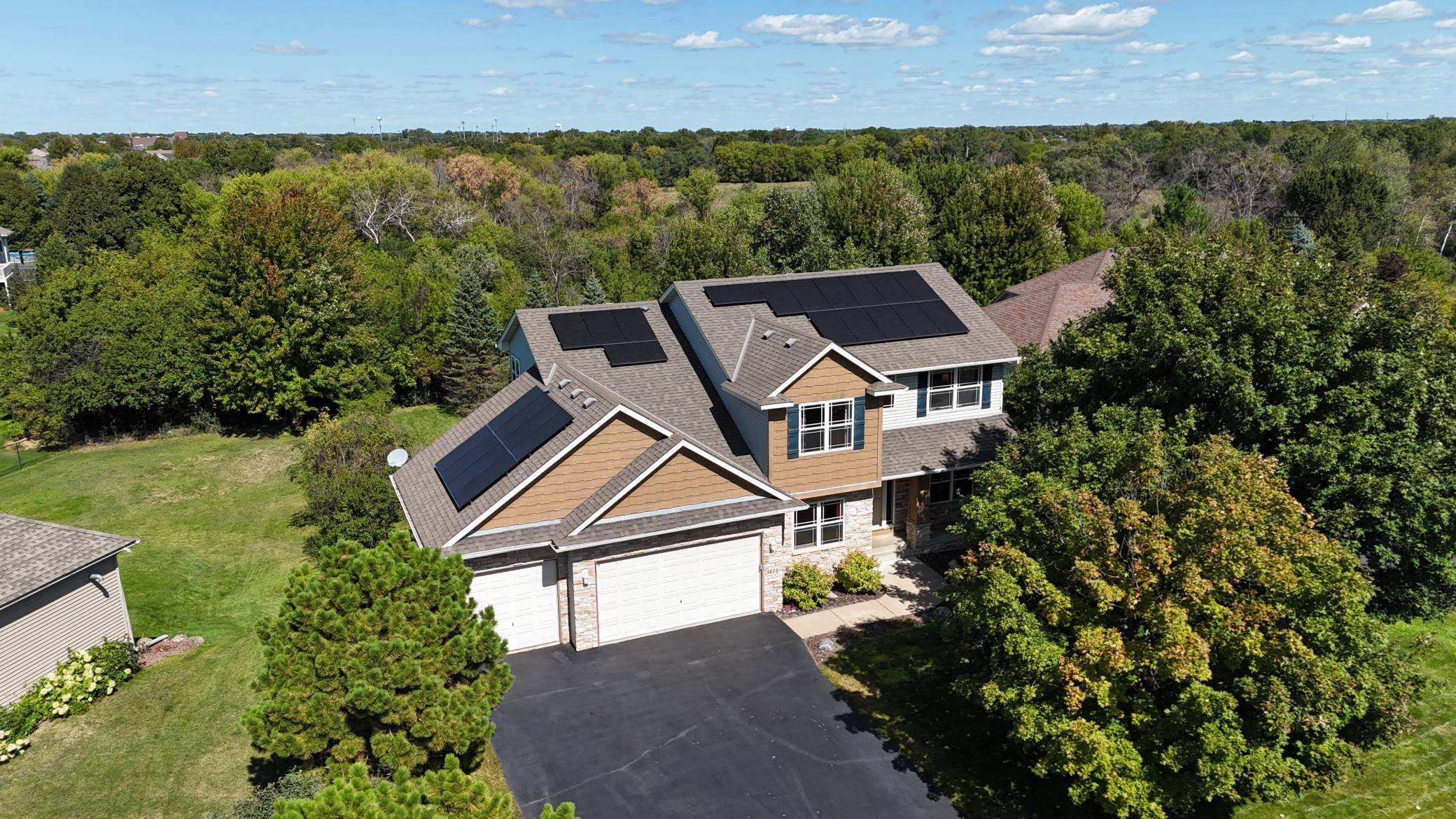 5614 103rd AVE N, Brooklyn Park, MN 55443