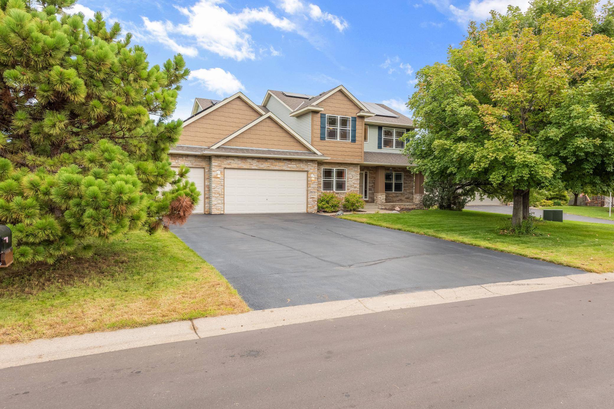 5614 103rd AVE N, Brooklyn Park, MN 55443