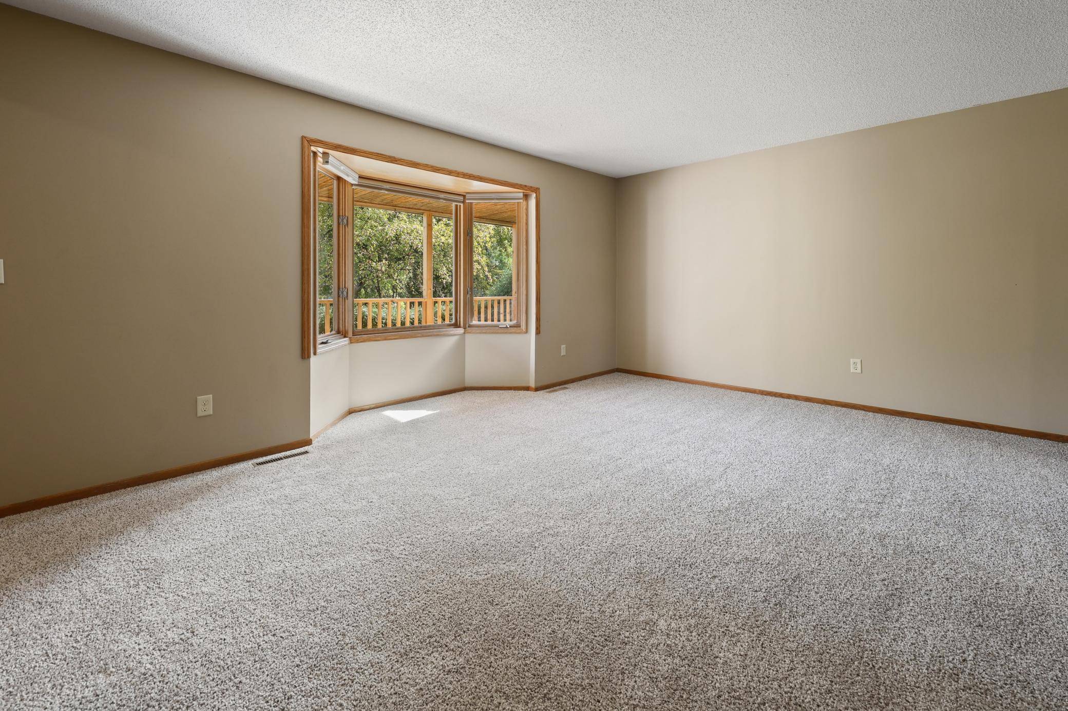 17611 83rd AVE N, Maple Grove, MN 55311