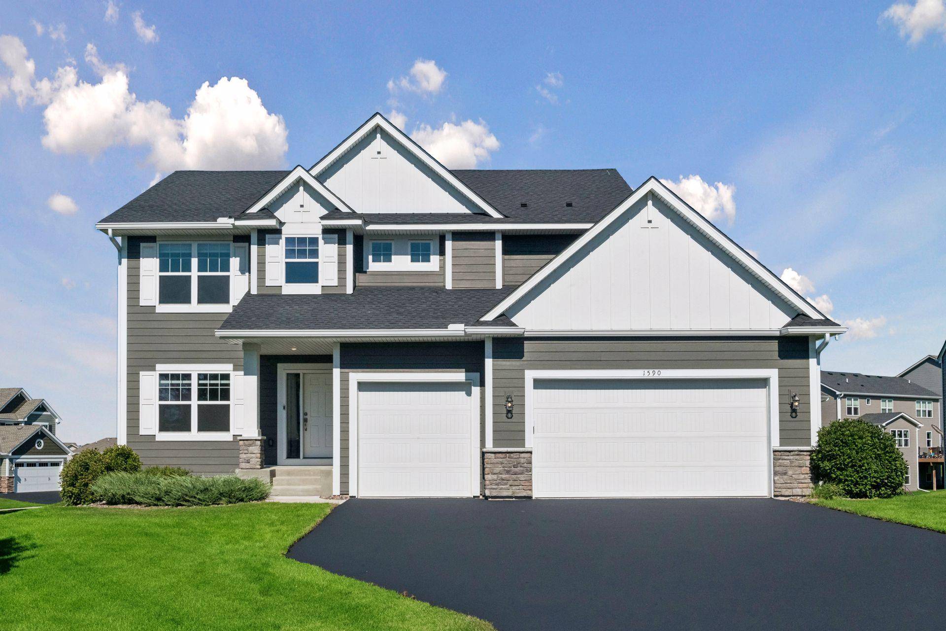 1590 Hackamore DR, Victoria, MN 55386