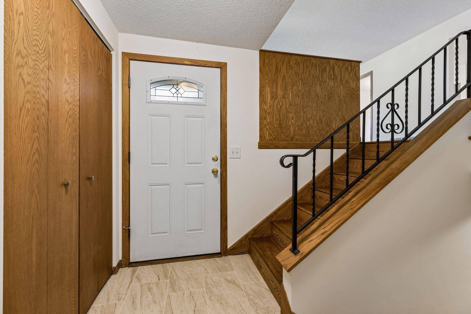 2215 Lincoln ST NE, Minneapolis, MN 55418