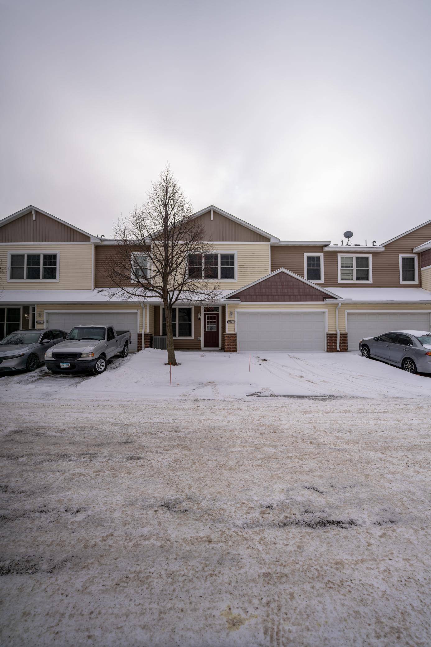 3371 Hazel TRL #F, Woodbury, MN 55129