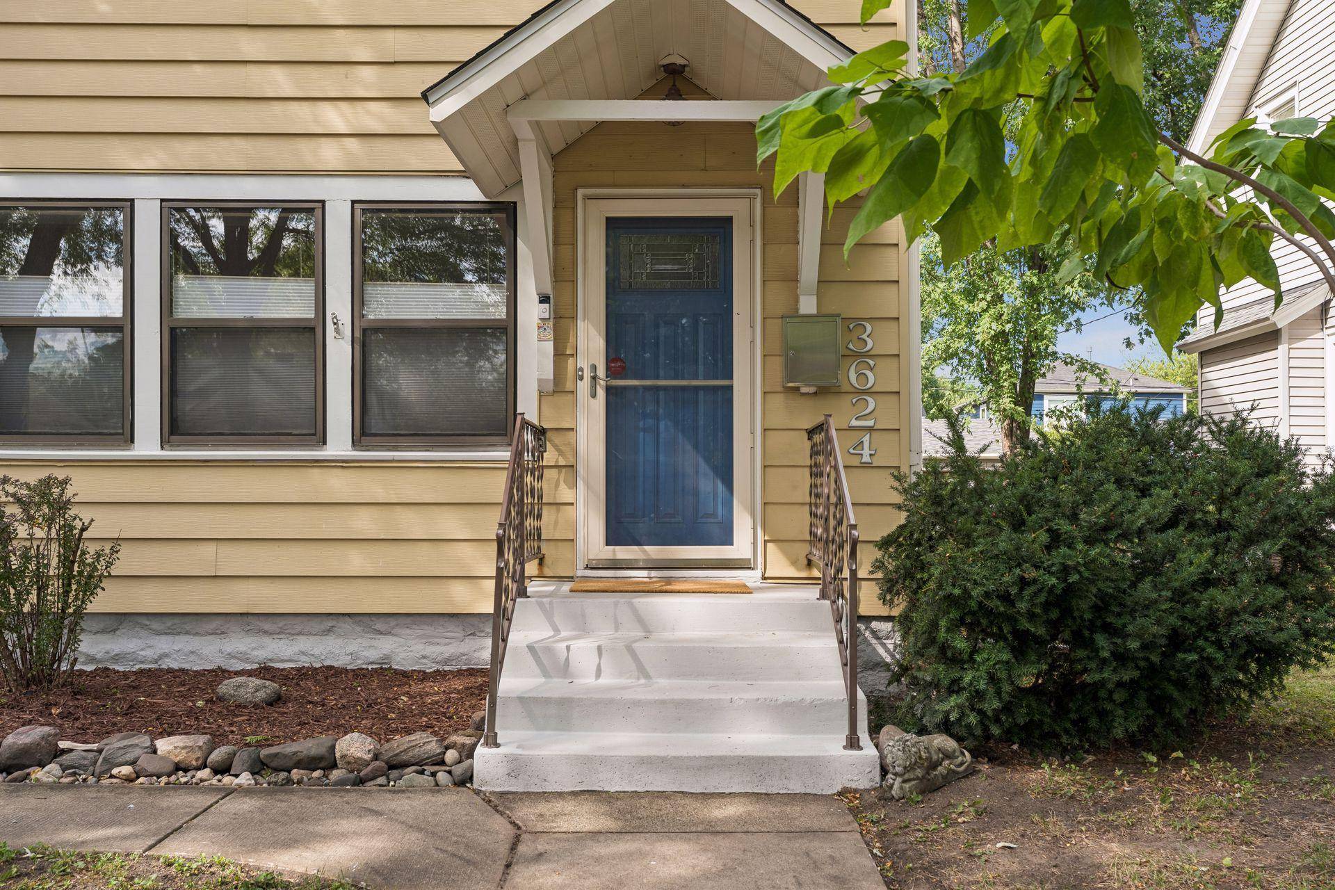 3624 37th AVE S, Minneapolis, MN 55406