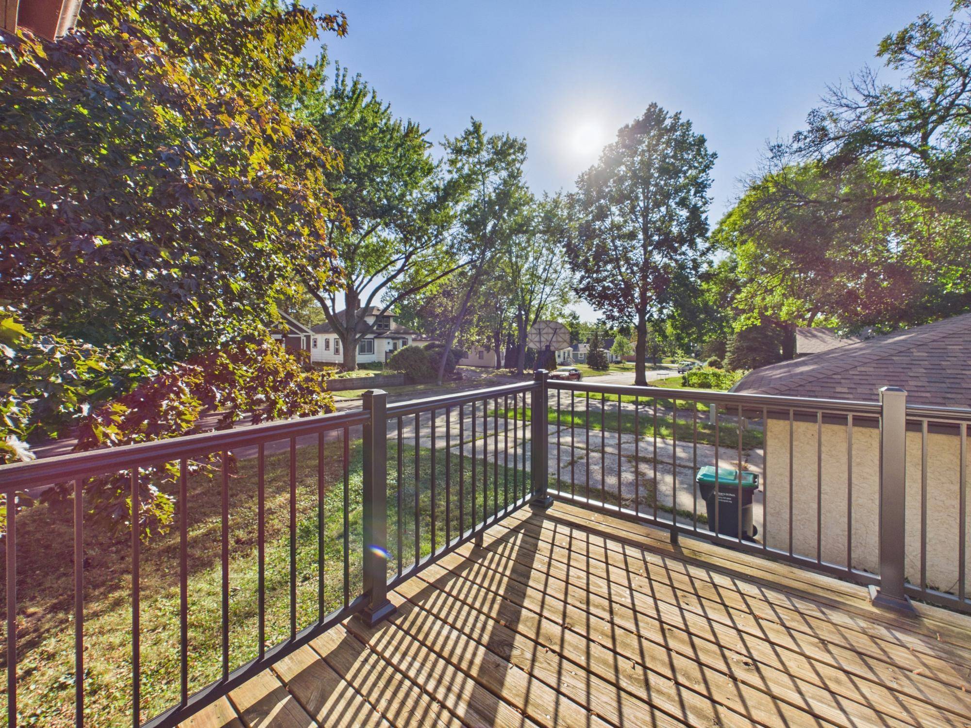 2253 Charles ST N, North Saint Paul, MN 55109