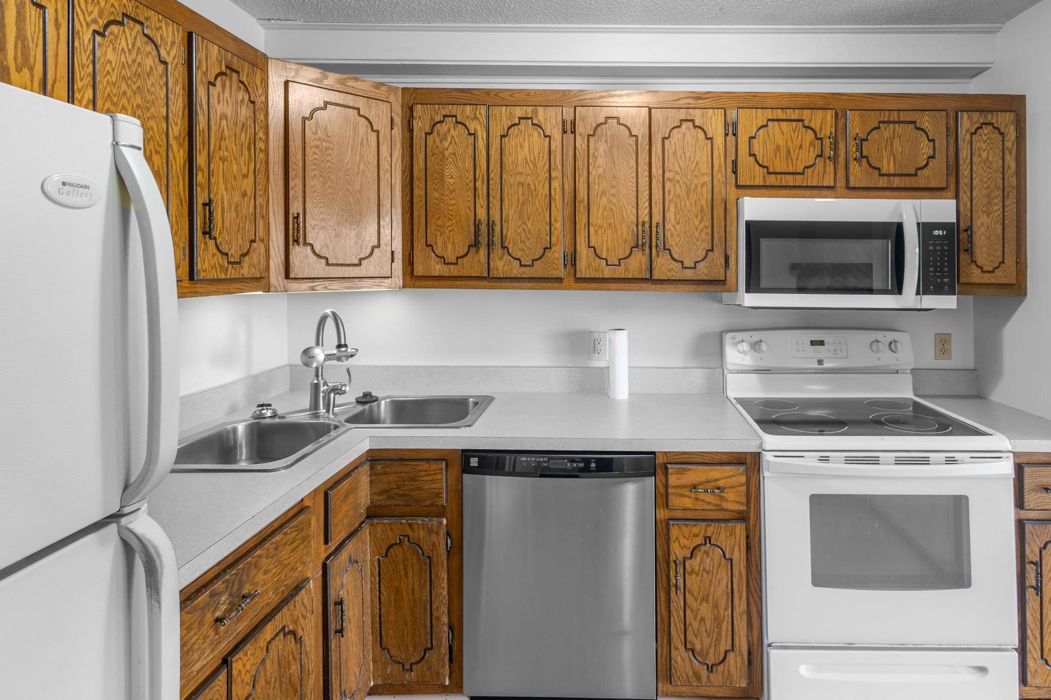 4457 Westdel RD, Farmington, MN 55024
