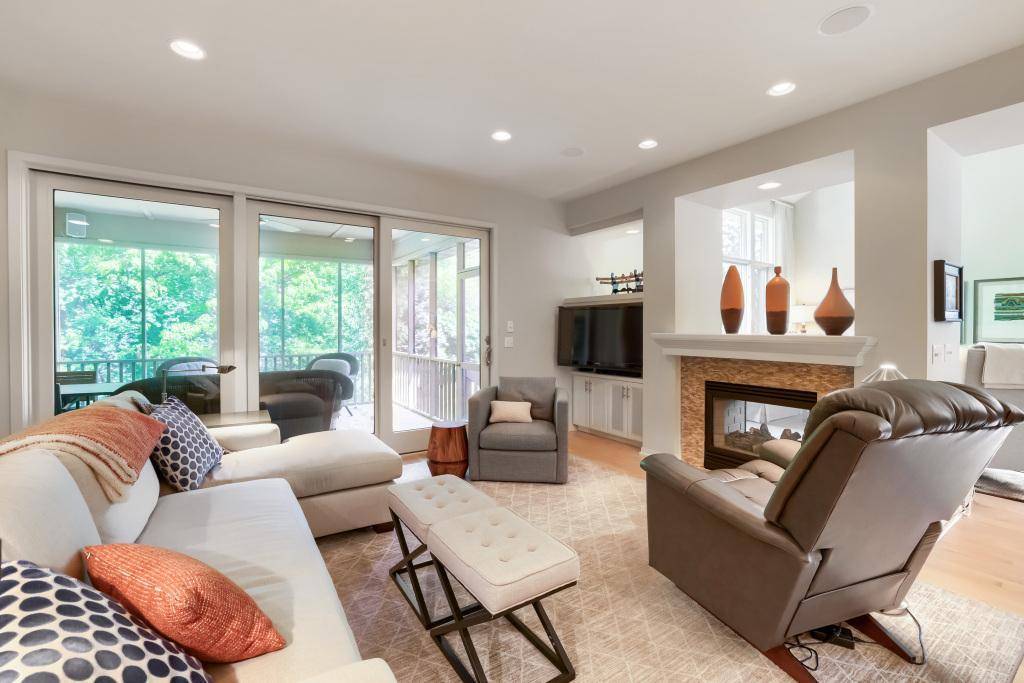1340 Waterford DR, Golden Valley, MN 55422