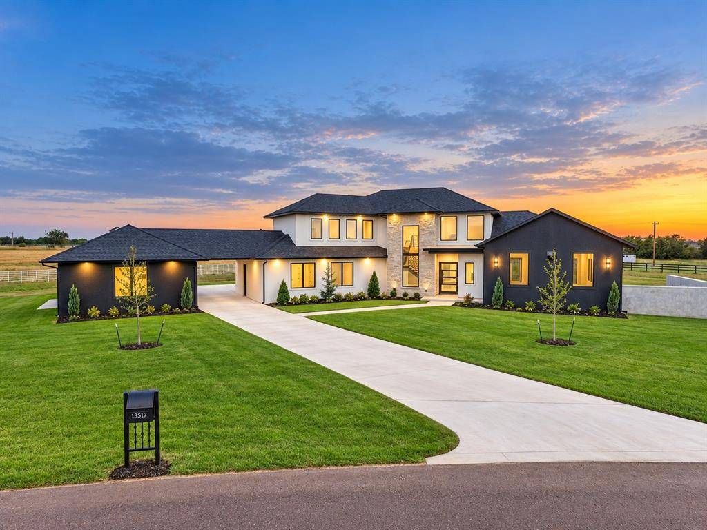 13517 Timber Ridge Lakes BLVD, Yukon, OK 73099