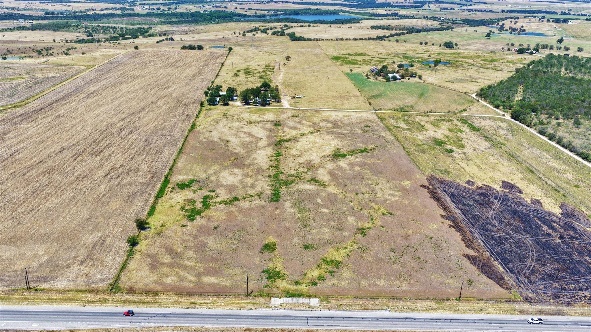 201 926 PR, Thrall, TX 76578
