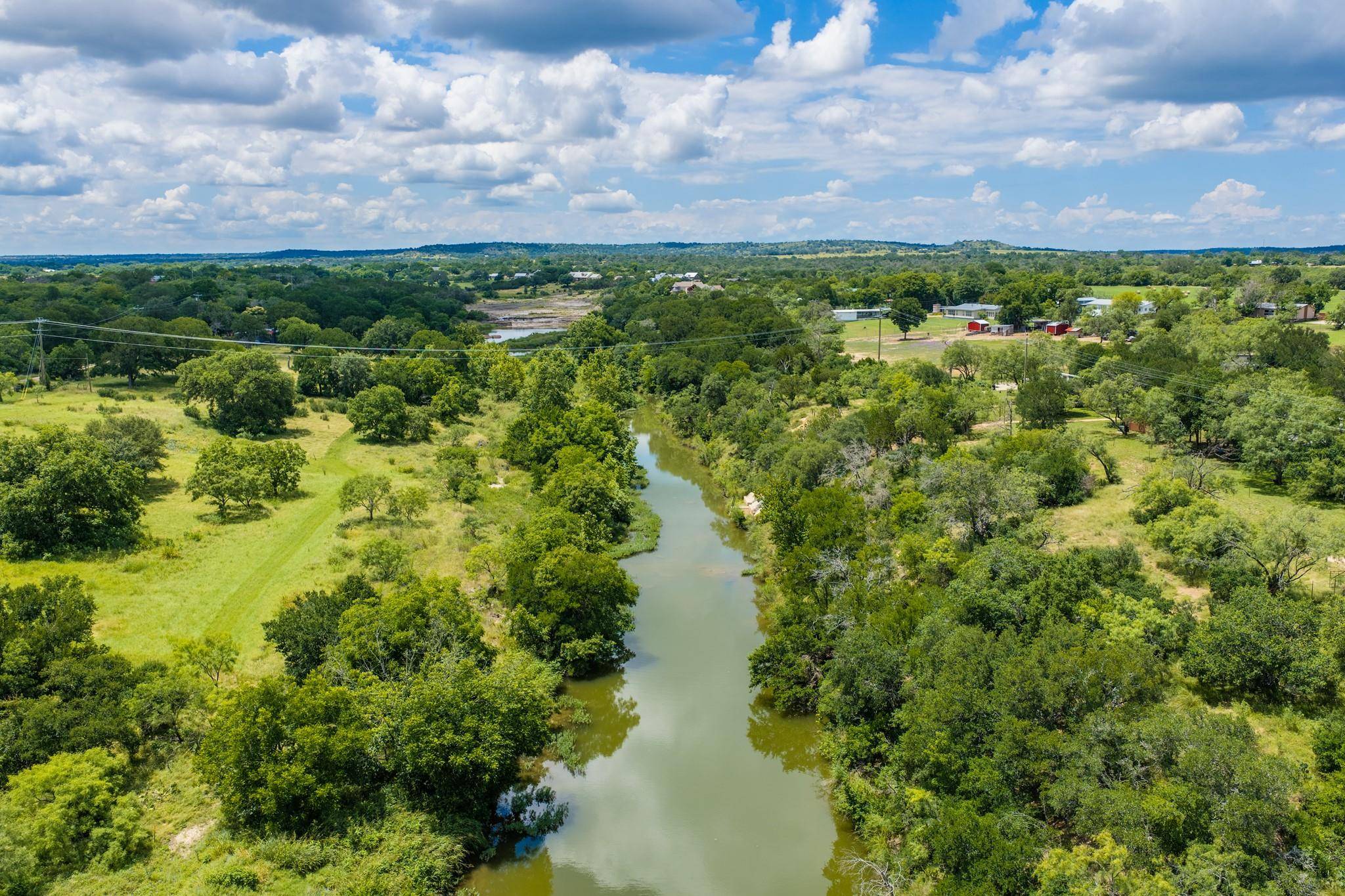 341 River View RD, Fredericksburg, TX 78624