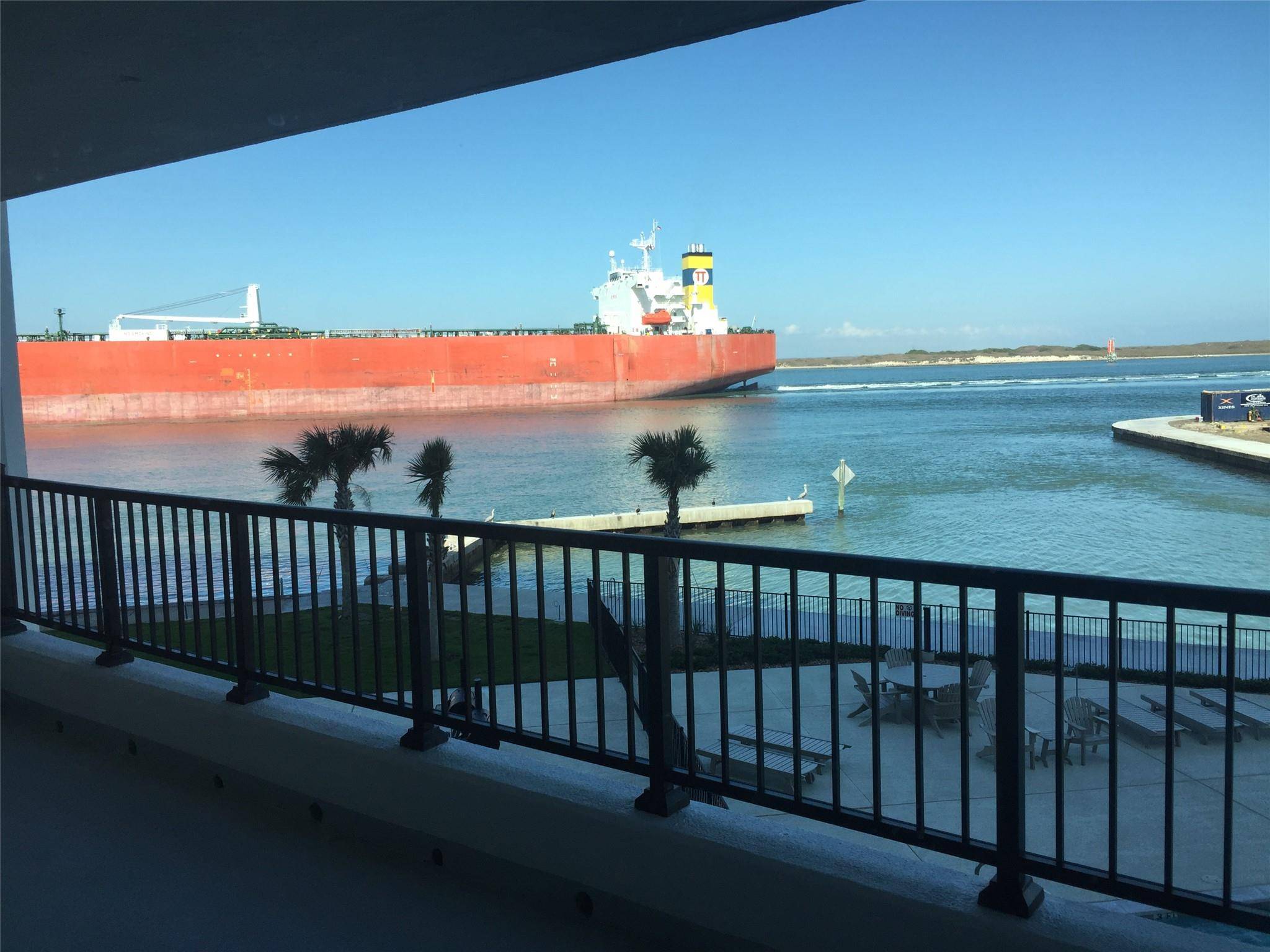 1000 N Station ST #106, Port Aransas, TX 78373