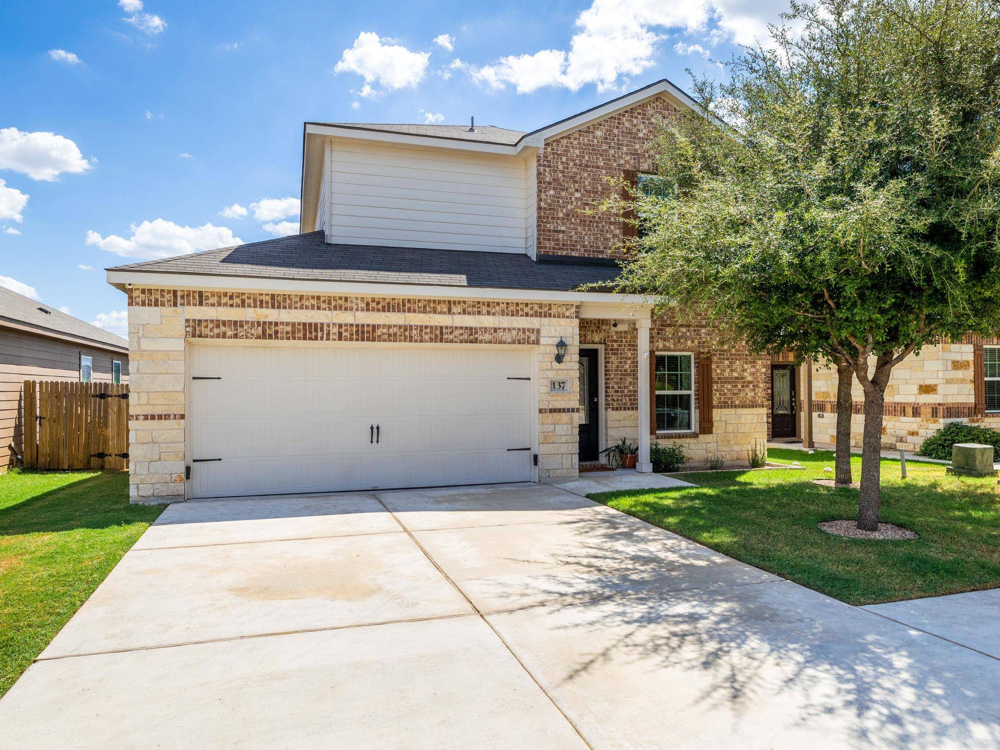 137 Star Spangled DR, Liberty Hill, TX 78642