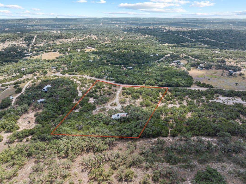 700 Rolling Hills DR, Wimberley, TX 78676