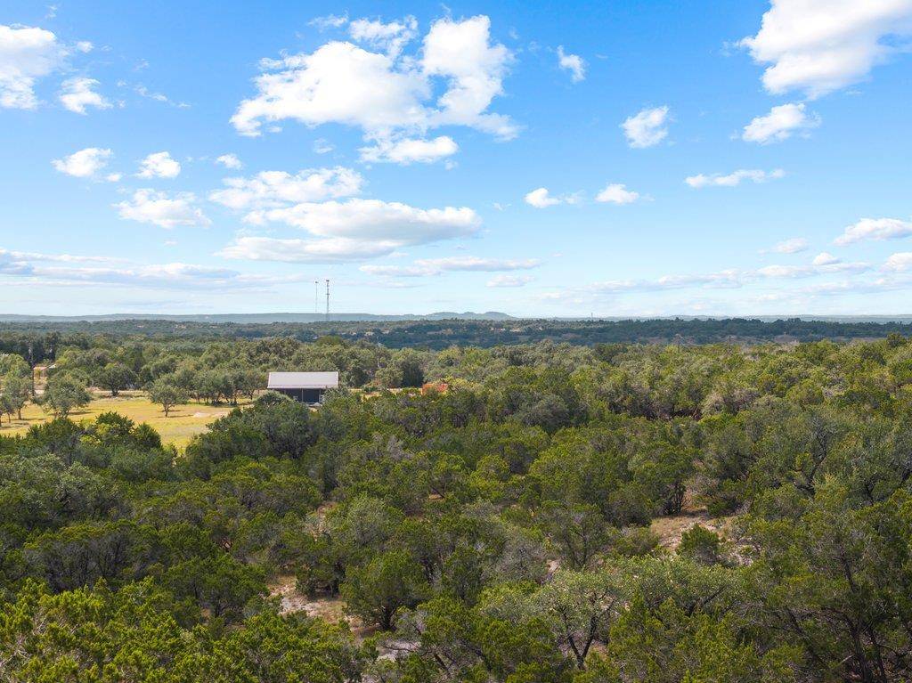 700 Rolling Hills DR, Wimberley, TX 78676