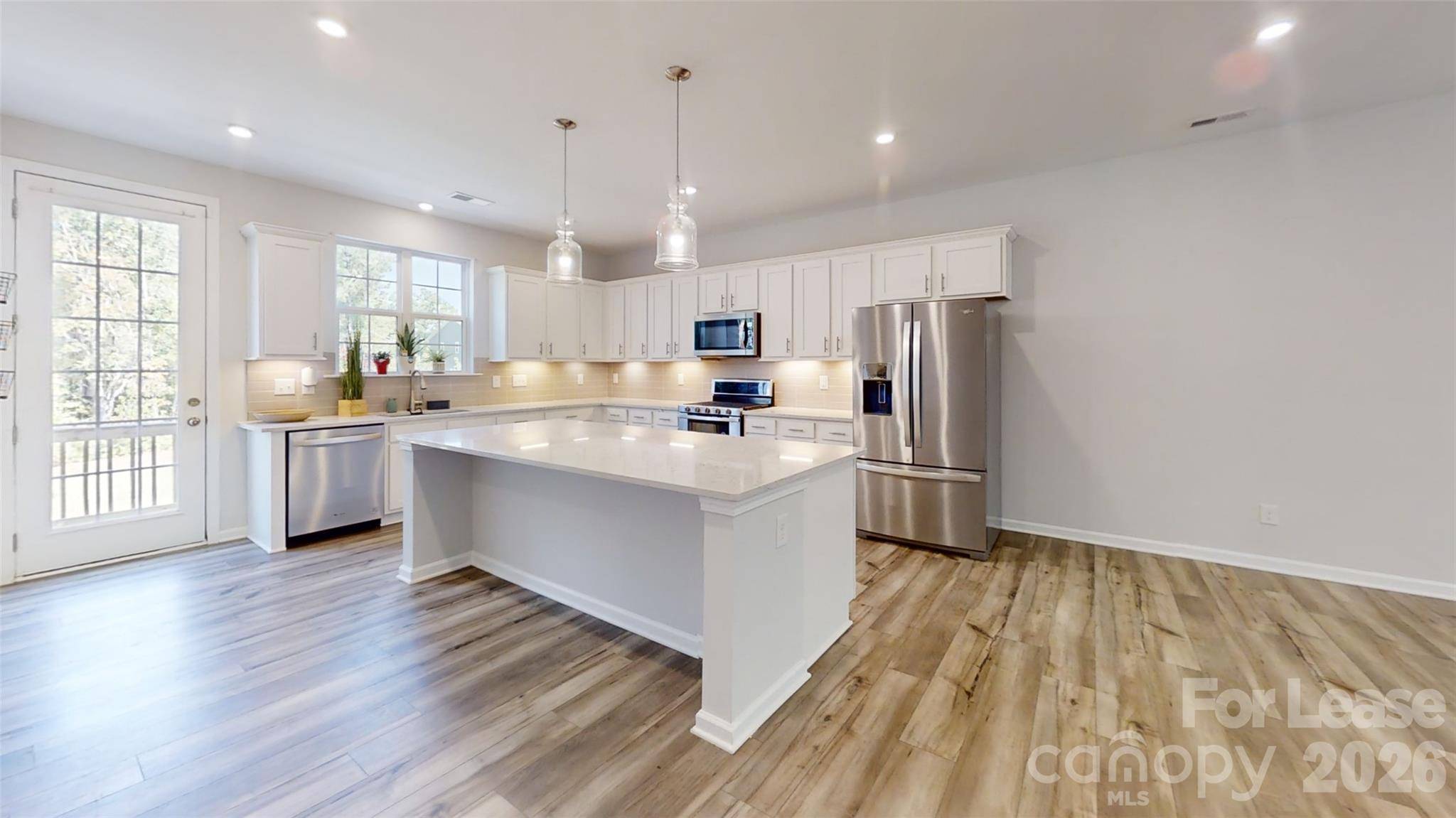 4310 Reed Creek DR, Sherrills Ford, NC 28673