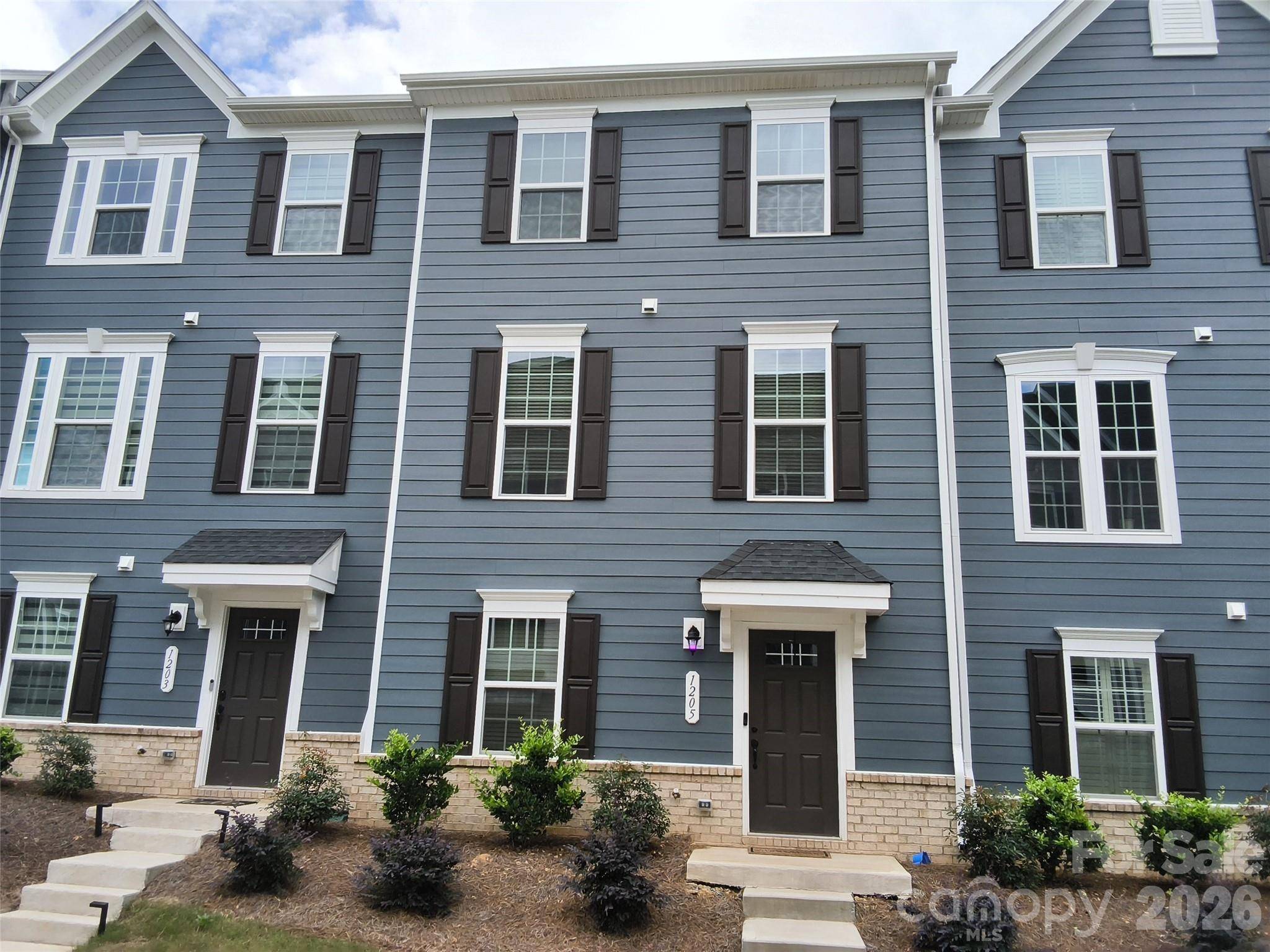 1205 May Apple DR, Matthews, NC 28104