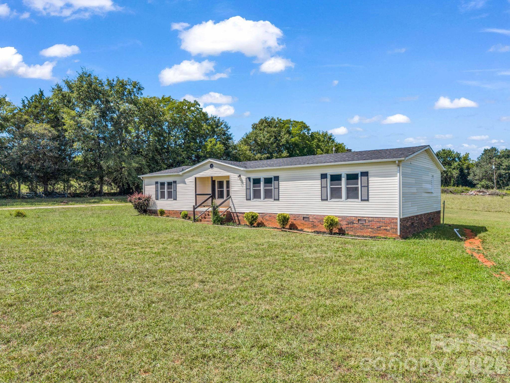 2626 Prospect Church RD, Mooresboro, NC 28114