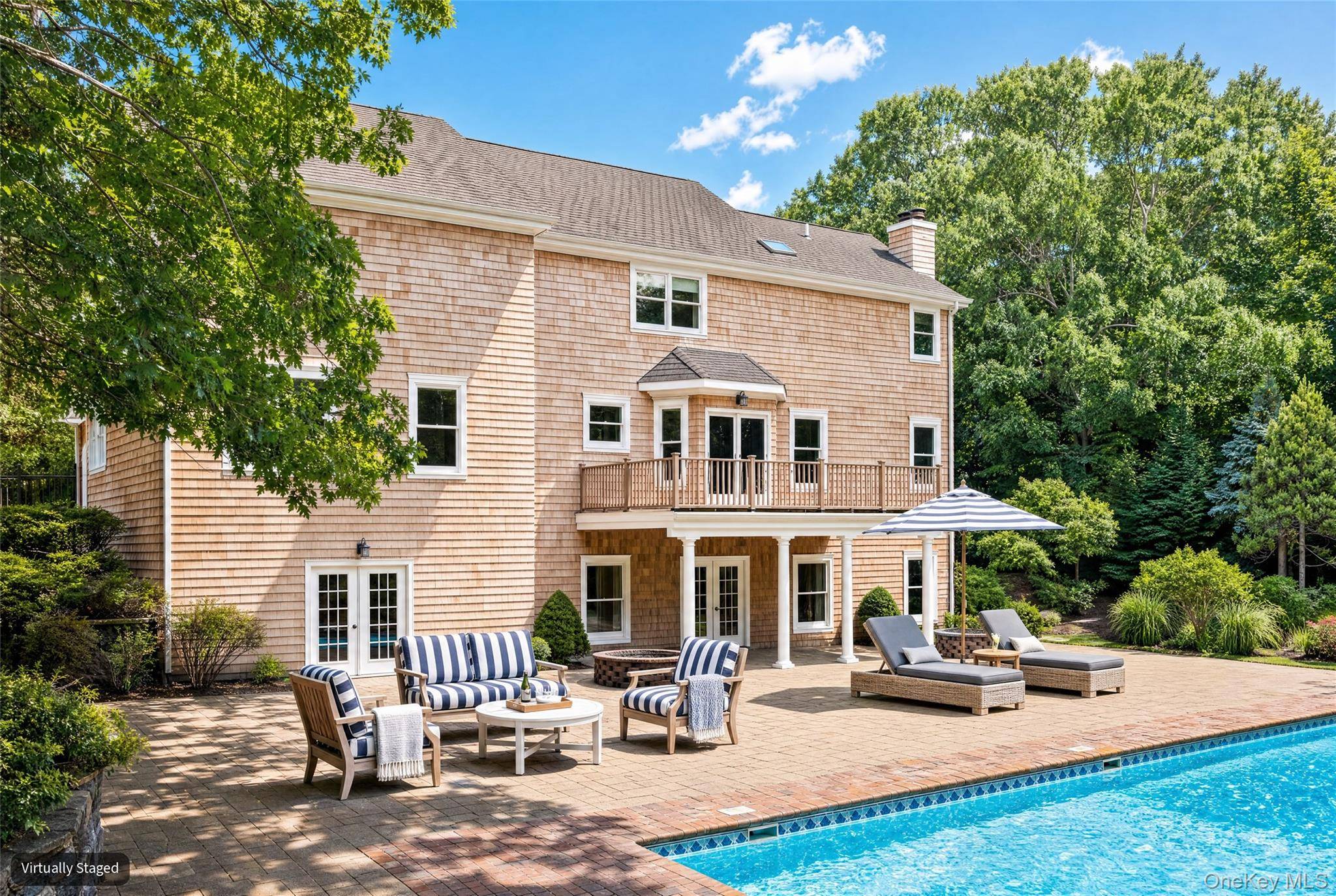 1999 Deerfield RD, Water Mill, NY 11976