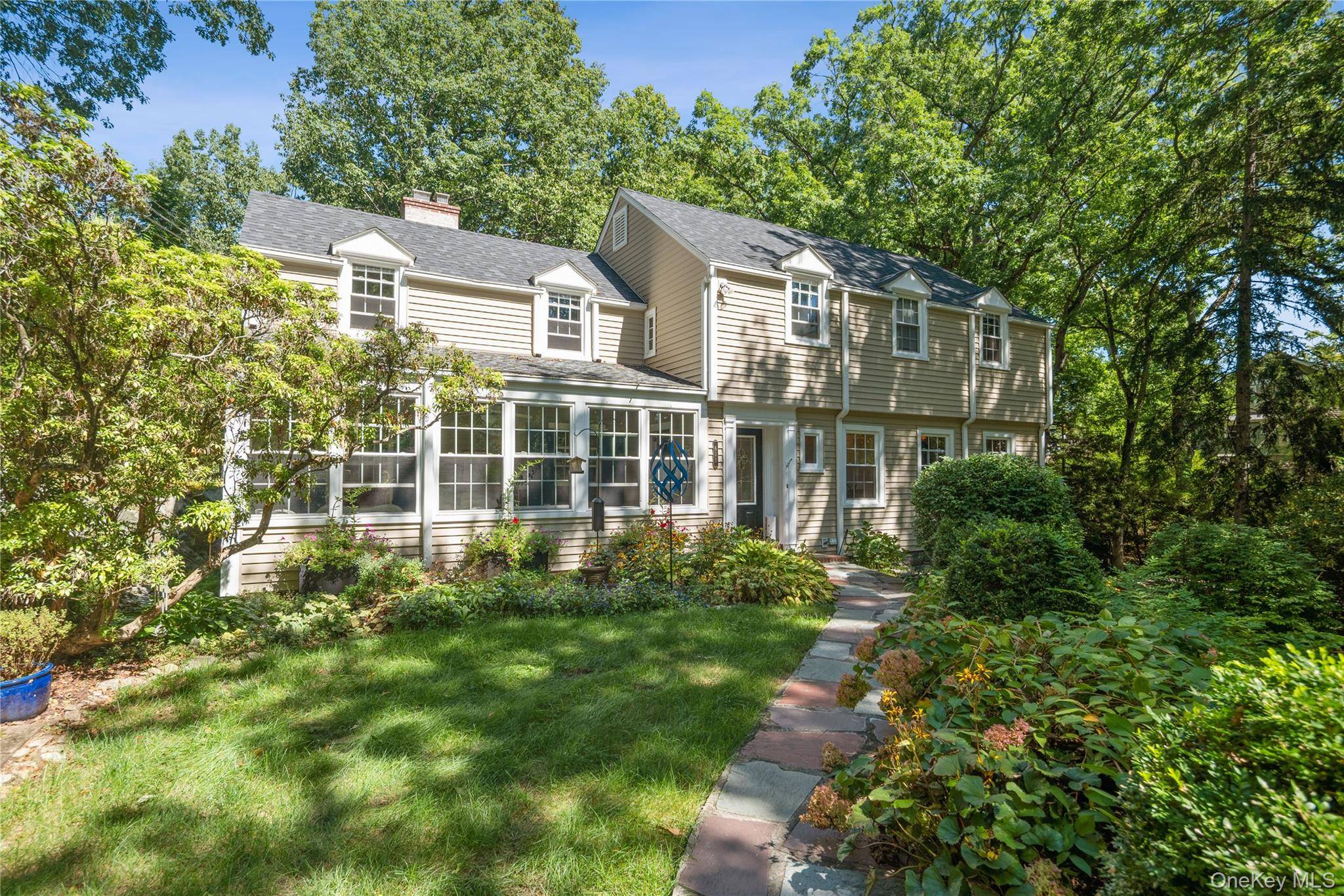611 Decatur AVE, Peekskill, NY 10566