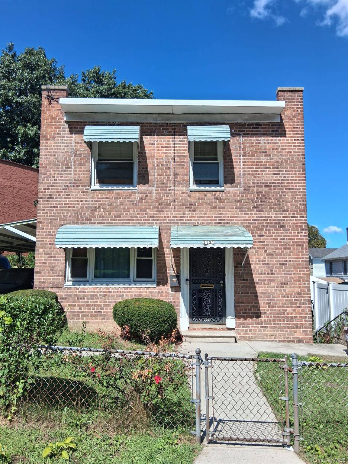 1131 Grenada PL, Bronx, NY 10466