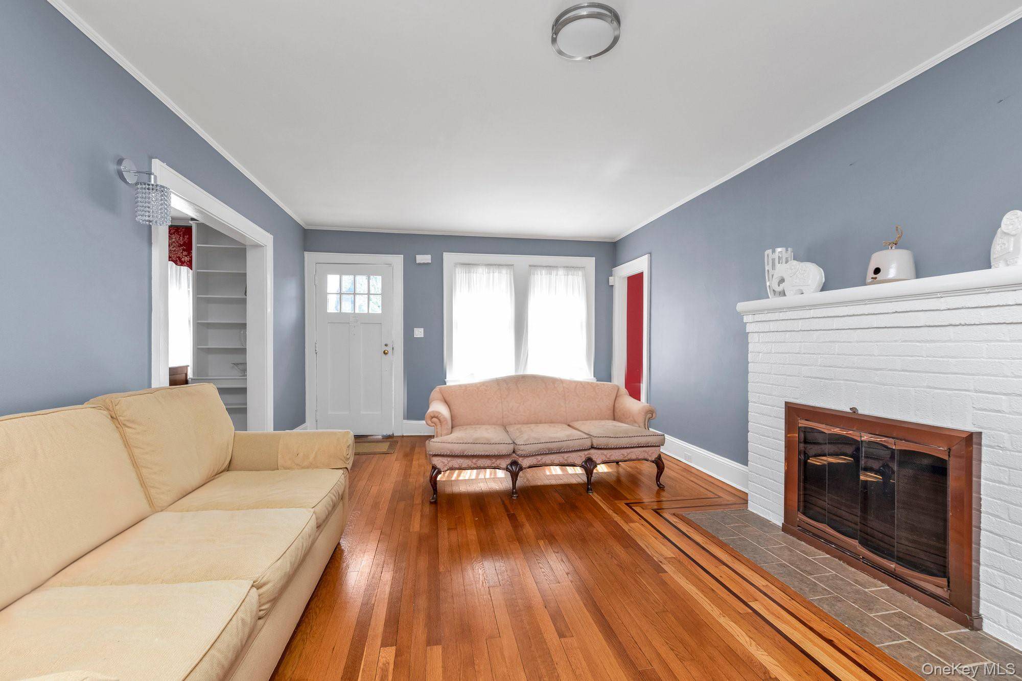 238 Burtis AVE, Rockville Centre, NY 11570