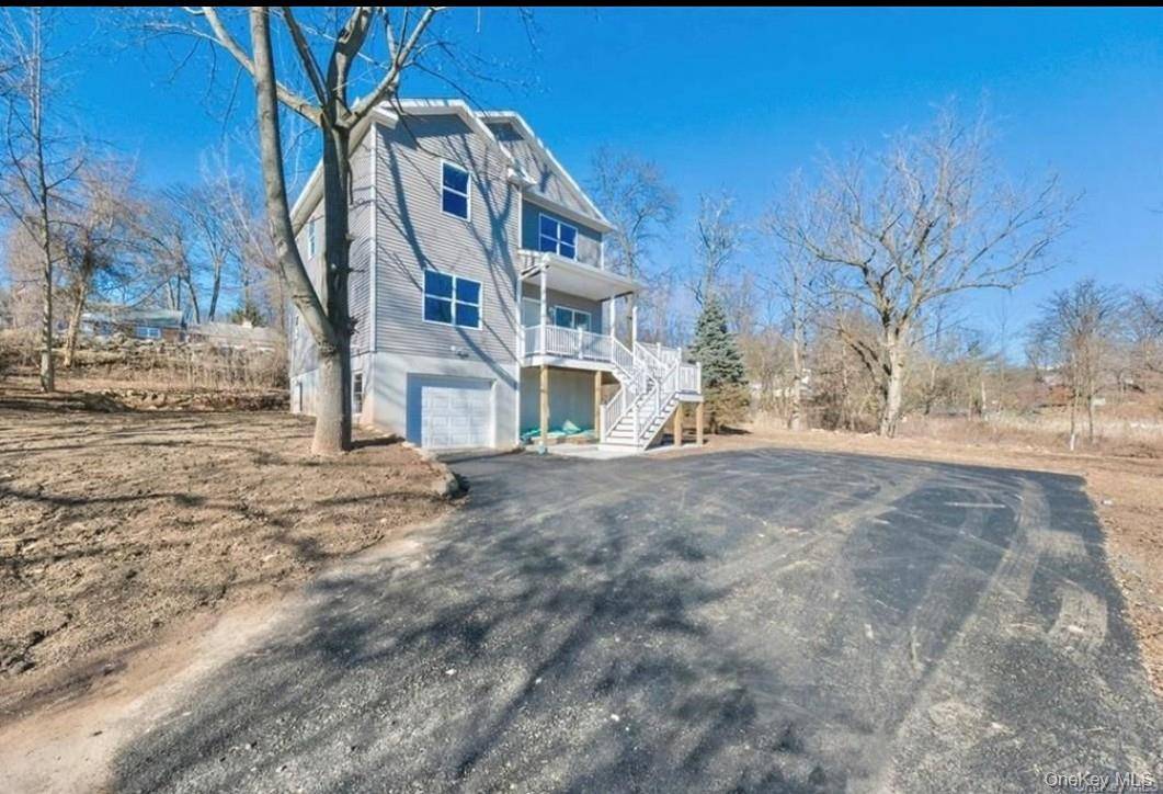 17 Chestnut ST, Stony Point, NY 10980