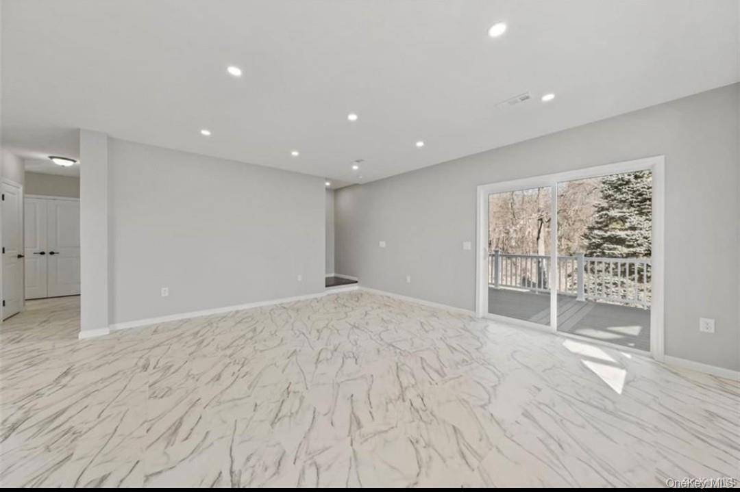 17 Chestnut ST, Stony Point, NY 10980