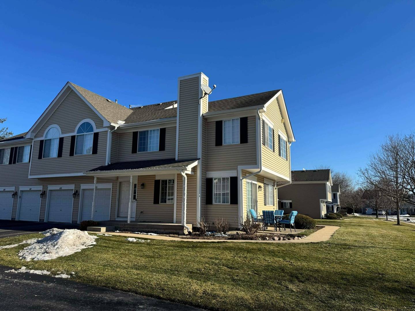 653 Silver Creek RD #653, Woodstock, IL 60098