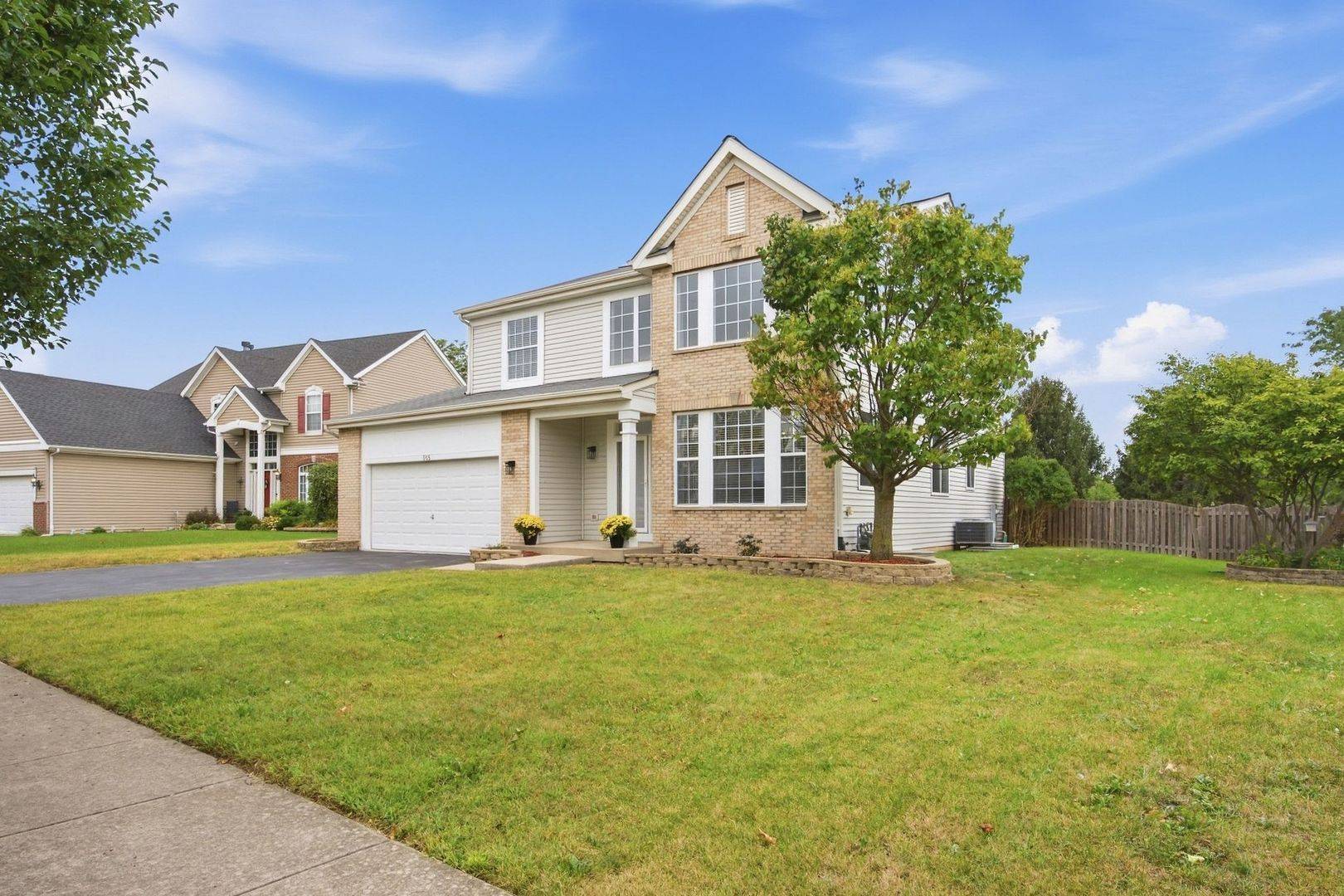 705 Silver Leaf DR, Joliet, IL 60431