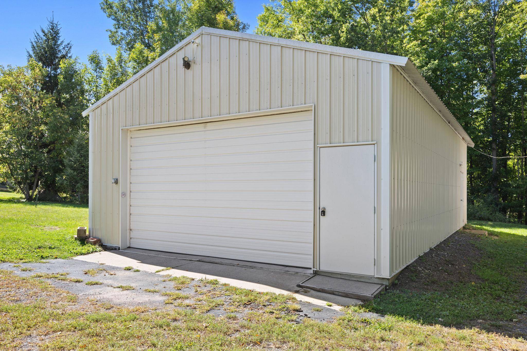 47735 Bear RD, Stanchfield, MN 55080