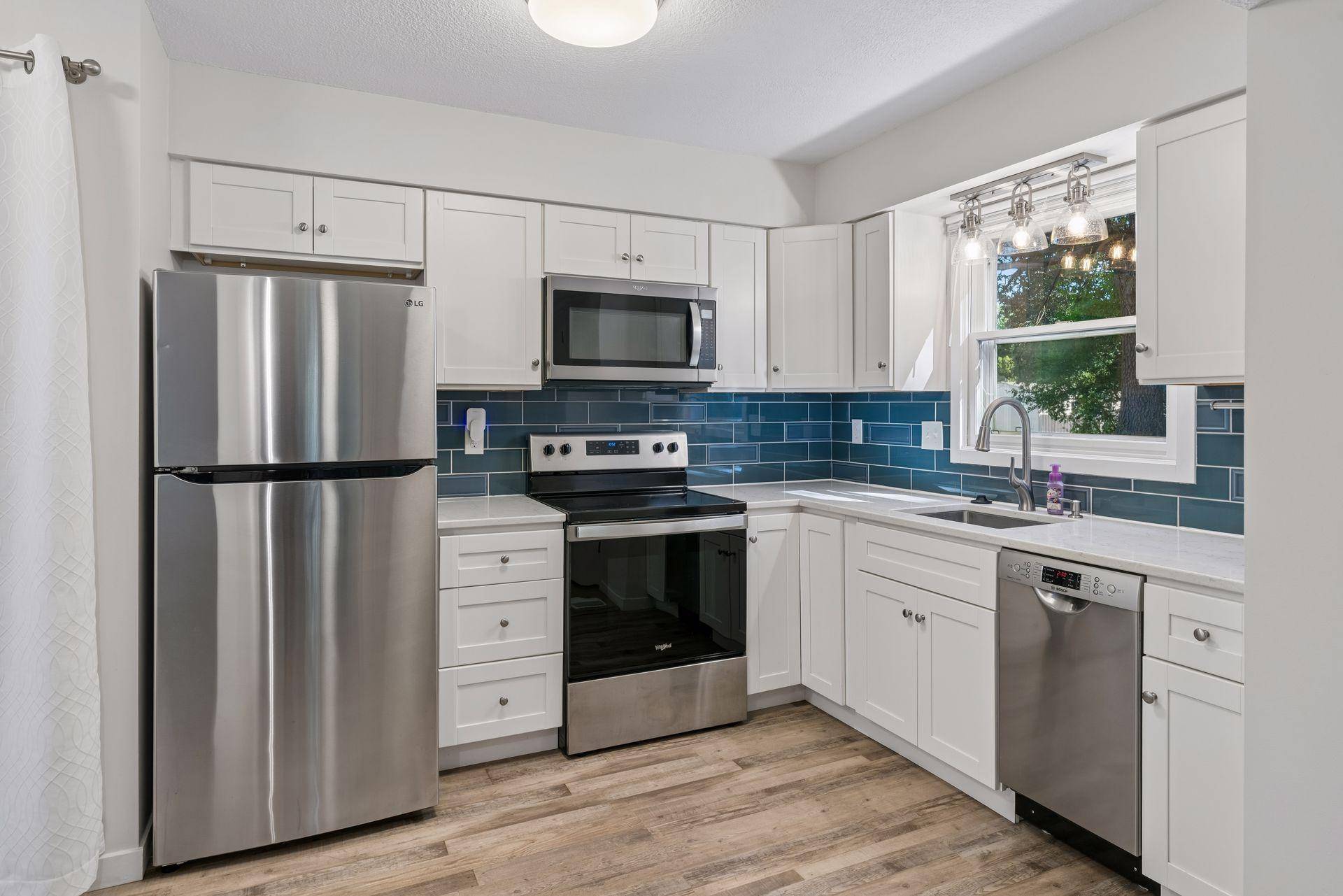 6347 Alderwood CIR #B, Woodbury, MN 55125