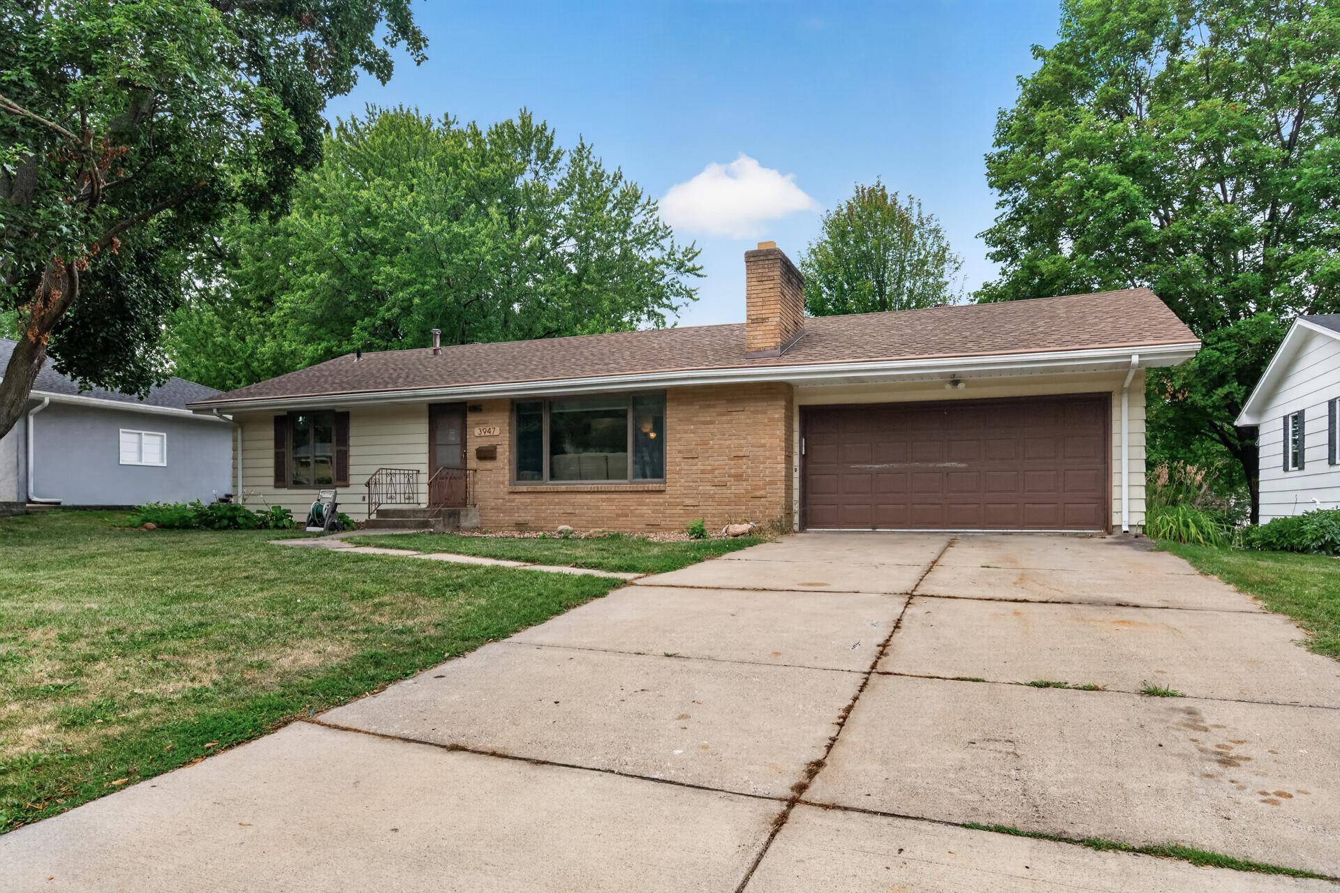 3947 Jersey AVE N, Crystal, MN 55427