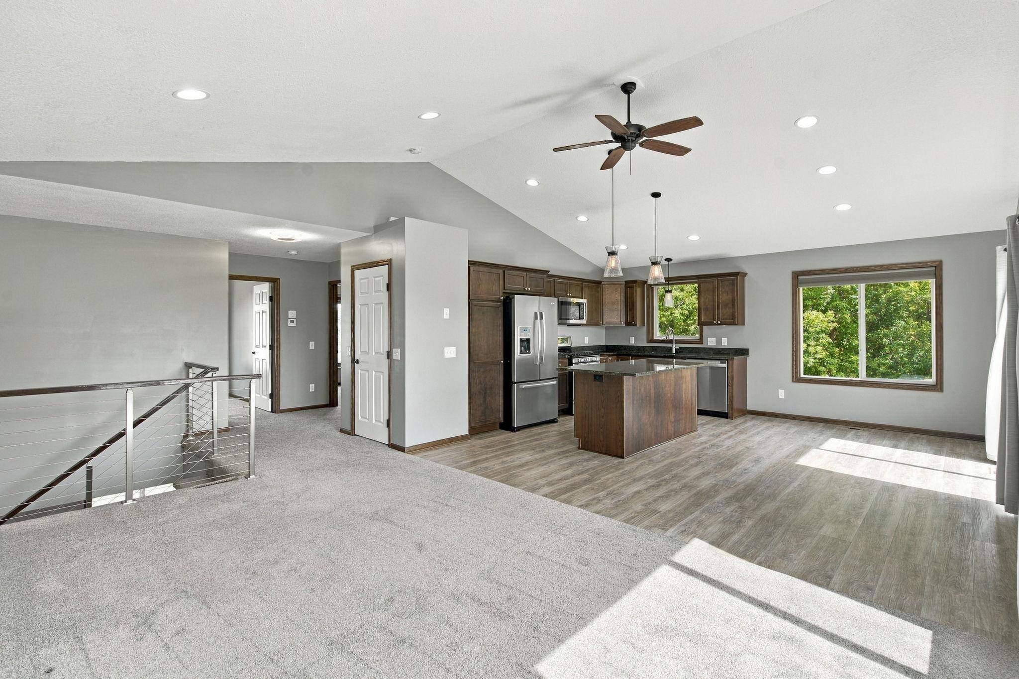 822 Deer PATH, Montgomery, MN 56069